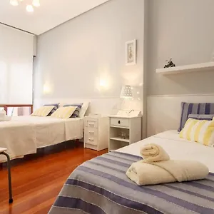 Vivienda Turistica De Prestancia En Castanos, Apartamento Bilbao